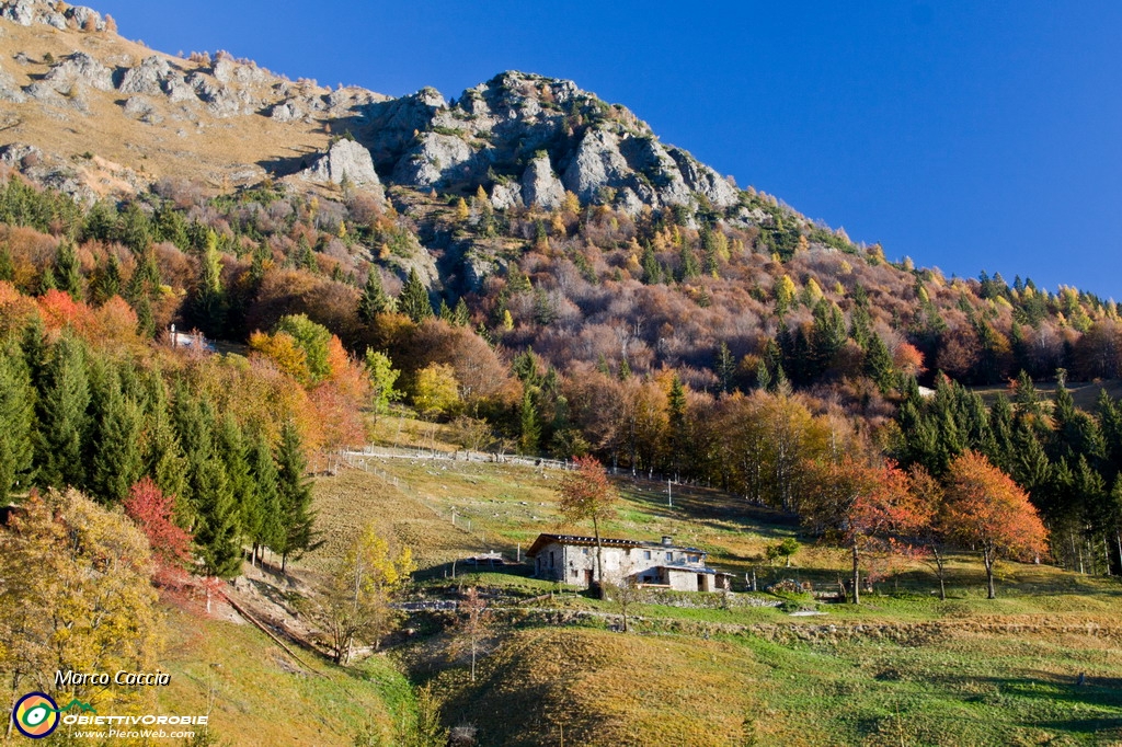 03__Autunno in val d'inferno.JPG